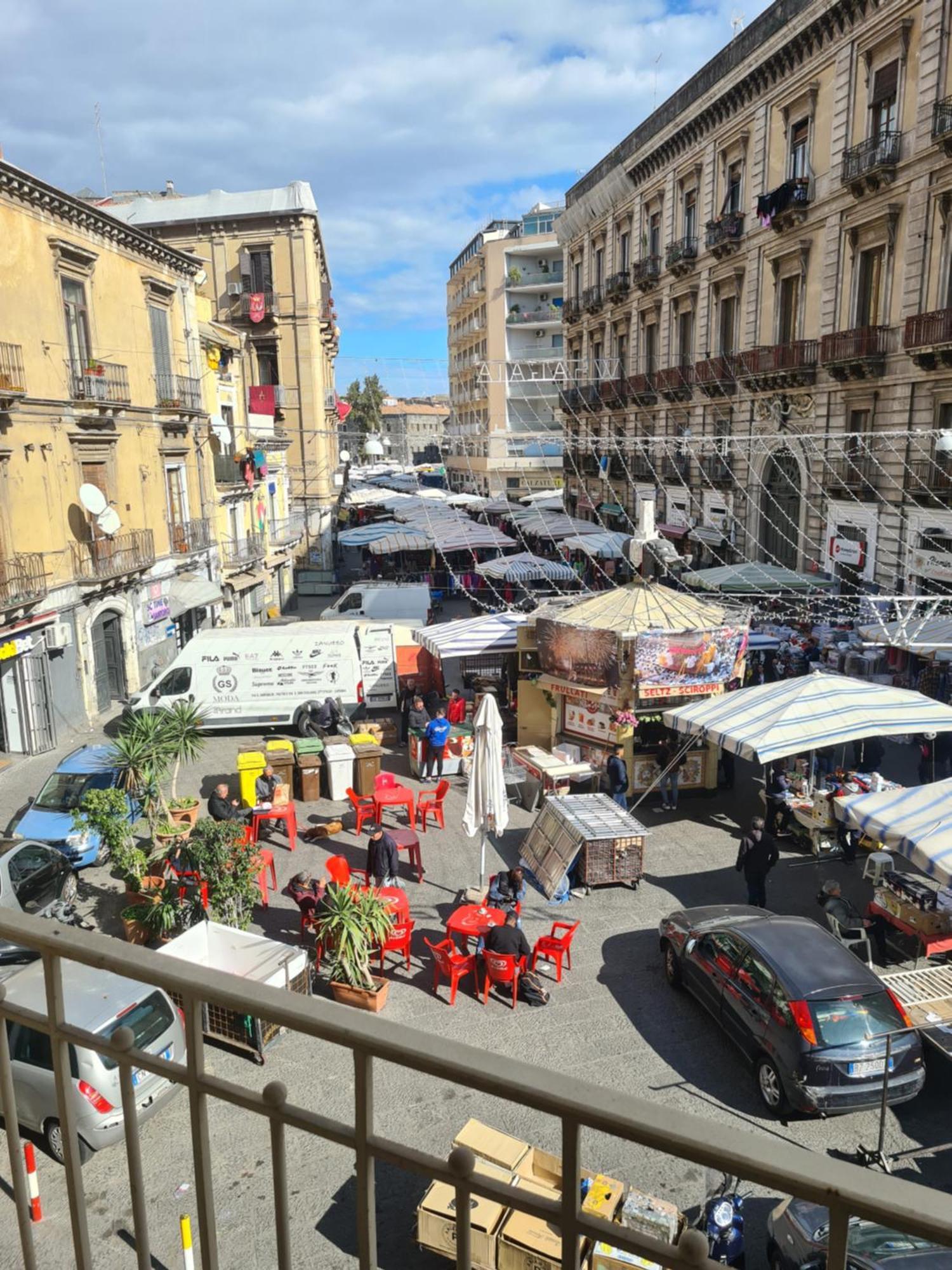 Toscano Palace Luxury Rooms Catania Luaran gambar